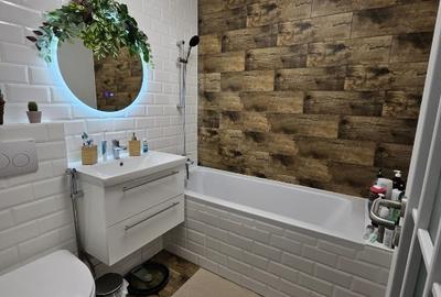 Apartament cu 2 camere decomandat în 13 Septembrie - 9