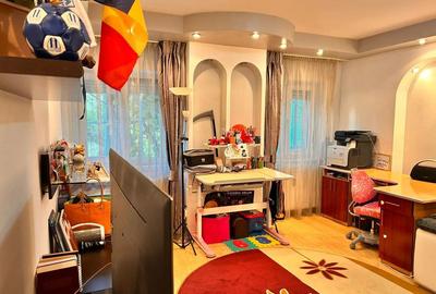 Apartament cu 3 camere decomandat în Brazda lui Novac - 4