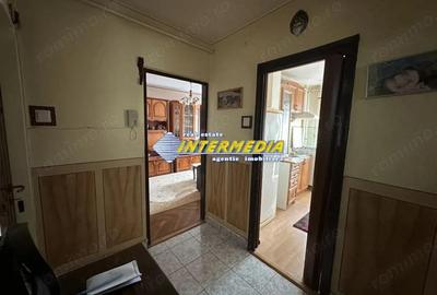 Apartament cu 3 camere decomandat în Cetate - 11