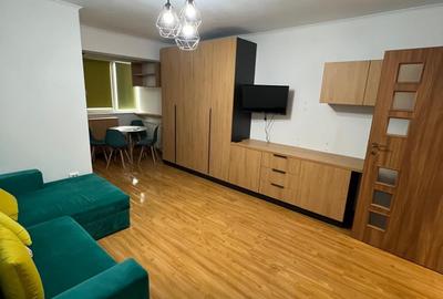 Garsonieră decomandată, mobilată în Lujerului