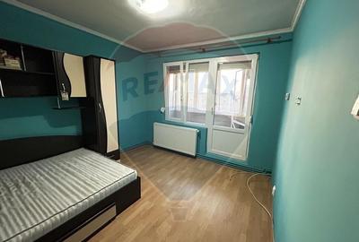 De inchiriat apartament cu 2 camere in zona Central Salonta - 3