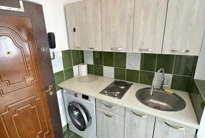 Proprietar inchiriez garsoniera in Zona Soarelui, centrala pe gaz proprie. - 2