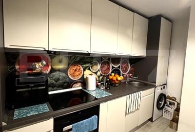 Apartament 2 camere, Etaj intermediar, Decomandat,  Zona centrala - 1