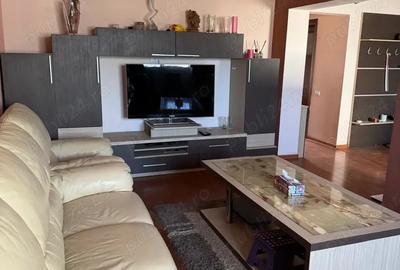Apartament 3 camere, zona Nord, Calea lui Traian - 1