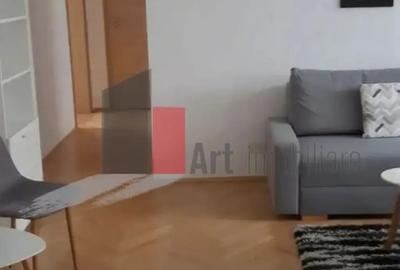 Apartament cu 3 camere semidecomandat în Central - 4