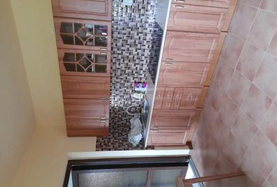 Casă cu 6 camere cu Teren 1000 Mp în Lugojel - 5