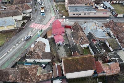 Casă cu 3 camere cu Teren 356 Mp în Central - 26