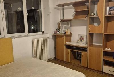 Apartament cu 3 camere decomandat în Ștefan cel Mare - 8