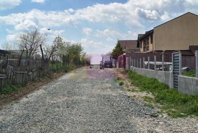 Teren Construcții intravilan de 1700 mp, în Poșta - 18