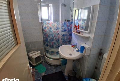 Apartament cu 3 camere decomandat, mobilat în Canta - 2