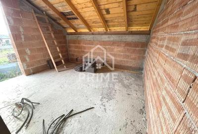 Casă cu Teren 690 Mp în Ampoi 3 - 5