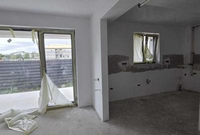 Casă cu 4 camere cu Teren 200 Mp în Central - 7