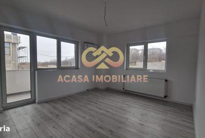 Apartament cu 3 camere decomandat în Galata