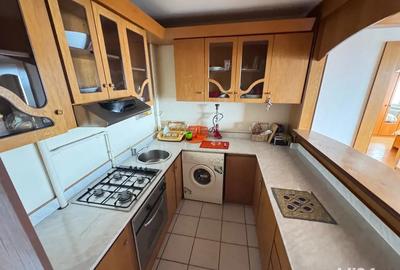 Proprietar inchiriez apartament 3 camere Sala Palatului sector 1 - 1