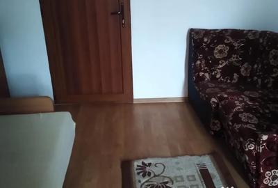 Garsonieră decomandată în Bucium - 4