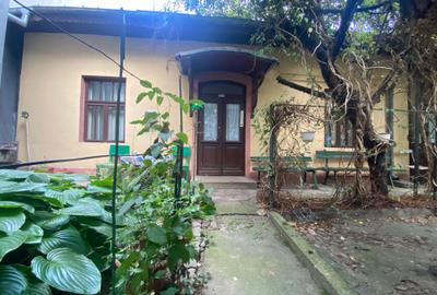 Casă centrală în Târgoviște, teren 250 mp, 4 camere, distanță la  900 m de Primă - 3