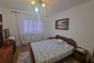 Apartament cu trei camere Apartament cu trei camere - 17