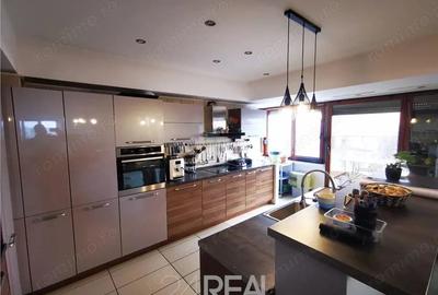 Apartament cu 4 camere în Dacia - 4