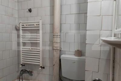Apartament cu 2 camere semidecomandat în Micro 1 - 6