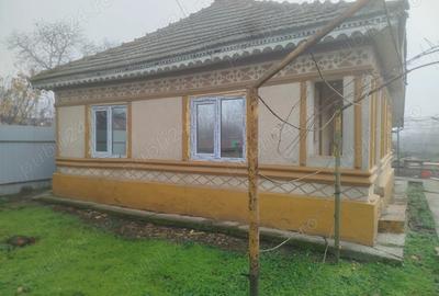 Casa de vanzare batraneasca - 7