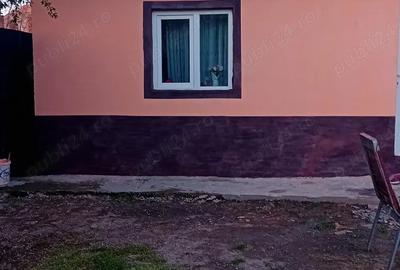 Casuta de vanzare stil garsoniera