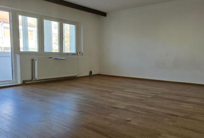 Apartament 1 camere decomandat  etaj 3 model mare BUCOVINA centrala proprie - 4