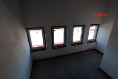 Apartament de vanzare 3 camere, 85 mp, zana-Albina - 13