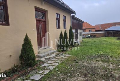 Casă cu 2 camere cu Teren 500 Mp în Gârbova - 1