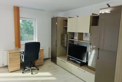 Garsoniera decomandata 46mp utili + loc de parcare subteran zona Tractorul - 2