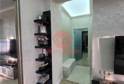 Apartament cu 2 camere, mobilat în Km 4 - 2