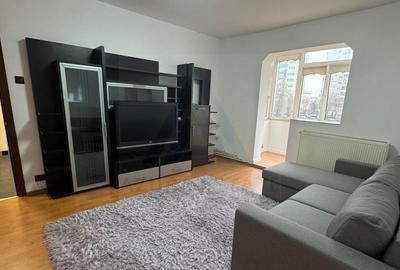 Apartament cu 3 camere semidecomandat, mobilat în Hipodrom 3