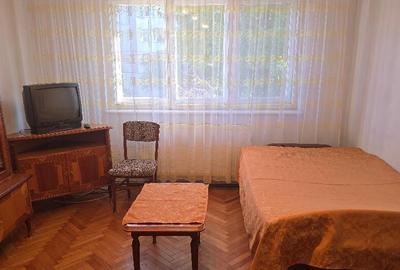 Vand apartament 2 camere semidecomandat in Deva, etaj 1, zona Marasti, - 2