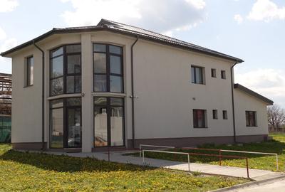 Spațiu comercial, de 244 mp, în Nord - 3