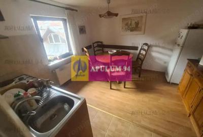 Apartament cu 4 camere decomandat în Sinaia - 15