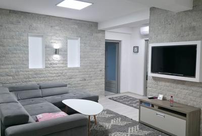 Apartament cu 3 camere decomandat, mobilat în Bulgaria - 1