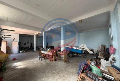 Spațiu comercial, de 730 mp, în Central - 16