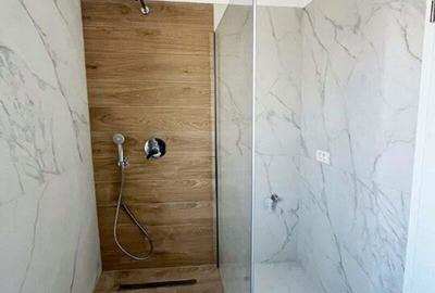 DUPLEX IN ZONA CENTRALA IN COVACI LA 135.000 EURO + tva ( total 161000 - 2