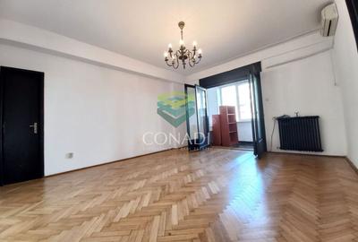 Apartament cu 4 camere decomandat în Romană - 3