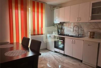 Casă cu 4 camere cu Canalizare în Șura Mare - 3