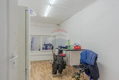 Hala + Spatiu de birouri cu destinatii multiple : Teren 1116 mp - 9