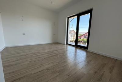 CASA CU 4 CAMERE + BECI SPATIOS , CAPAT CUG , TVA INCLUS IN PRET !!! - 14