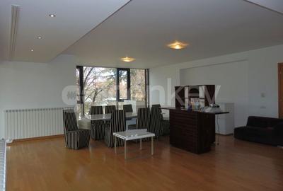 Apartament spatios cu 5 camere in complex rezindetial - 6