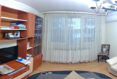 Proprietar vand ap decomandat 2 camere zona Valea Ialomiței sector 6. - 8