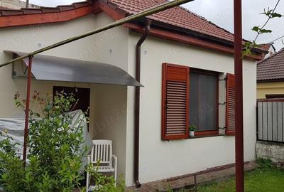 Casă cu 5 camere cu Teren 95 Mp în P-ța Doina - 6