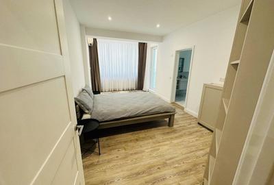 Apartament 3 camere Mamaia Nord  Vedere frontala la mare parcare inclusa - 13