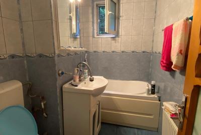 De vanzare 3 camere decomandate la parter in zona Orizont - 7