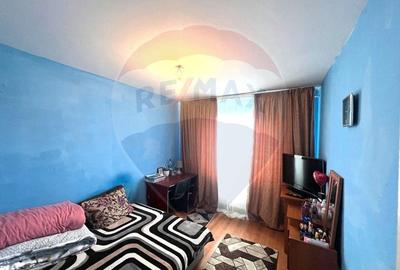 Apartament cu 3 camere de vanzare strada Stadionului zona Milcov - 1
