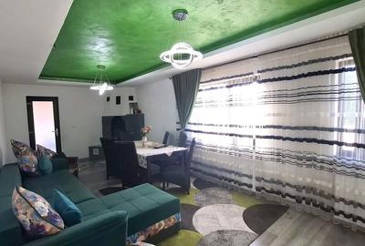 Casă cu 5 camere cu Teren 790 Mp în Câmpineanca - 2