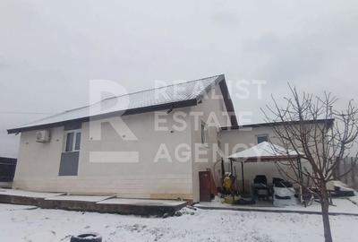 Casă cu 3 camere cu Canalizare în Tomești - 5