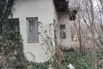 Casă cu 3 camere cu Teren 1000 Mp în Ulmu - 2